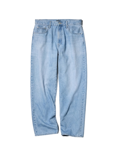 Light wash jeans